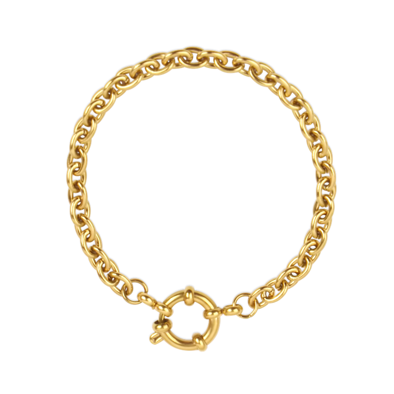 Гривна с висящи чарове и винтидж закопчалка