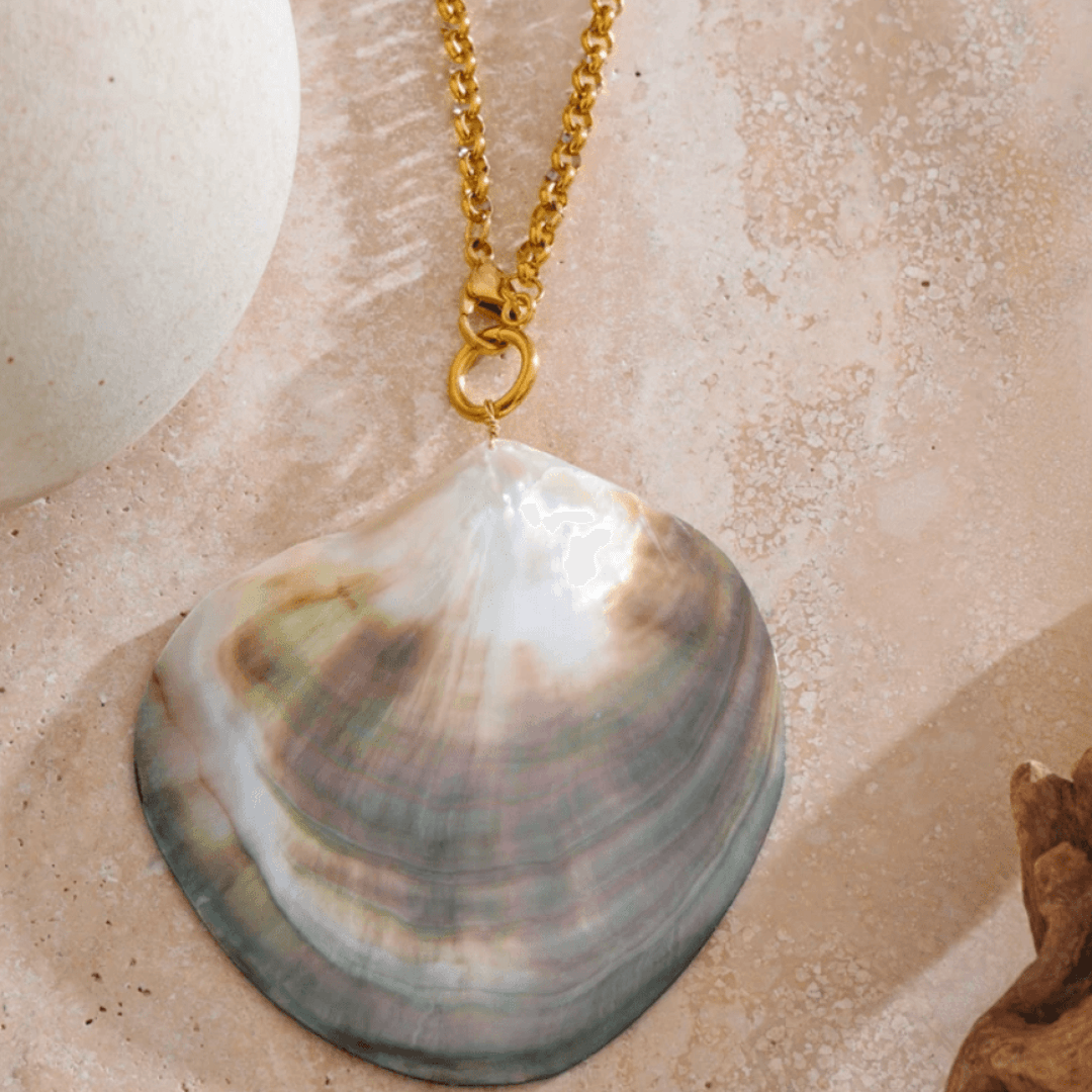 Coastal Shell Necklace - Clout Vienna