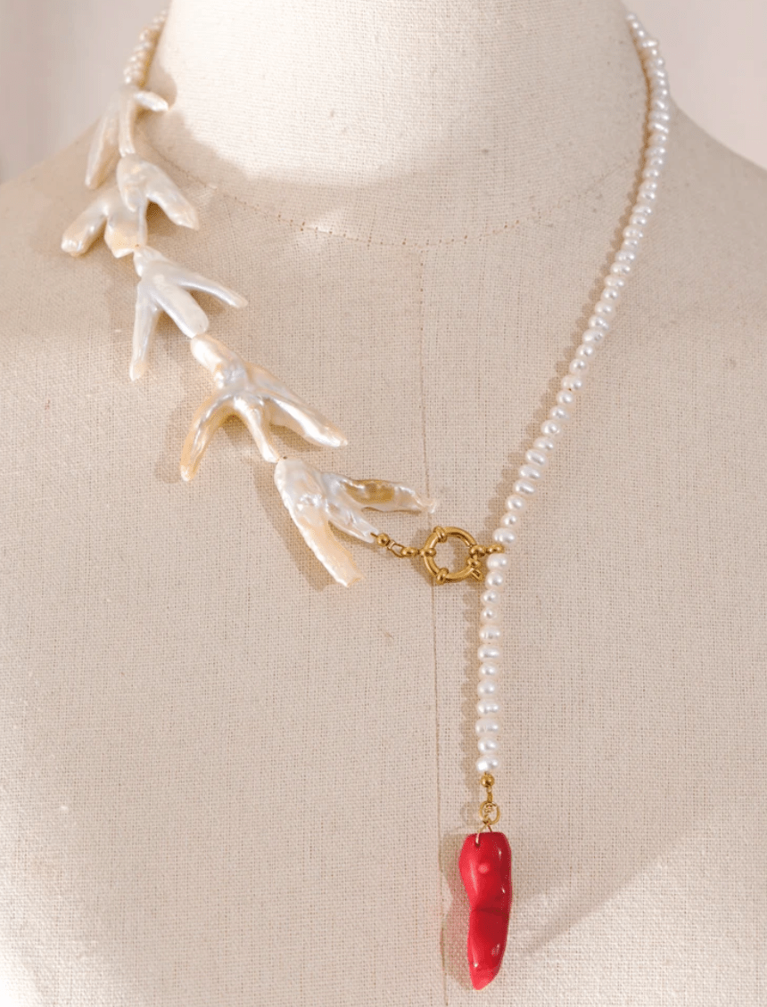 Coral Whispers - Clout Vienna