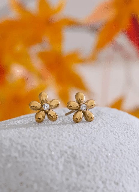 Golden Blossom Studs - Clout Vienna#