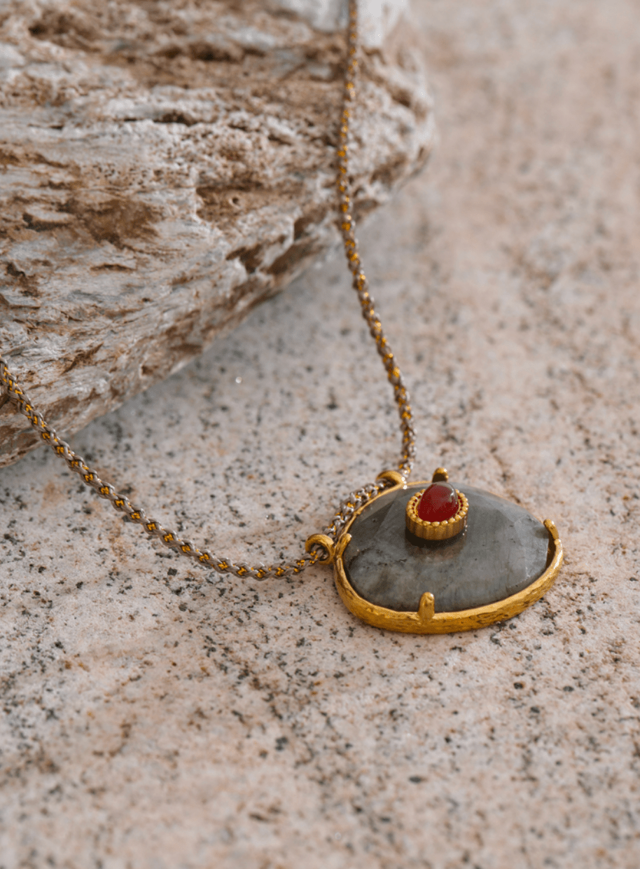 Golden Horizon - Clout Vienna