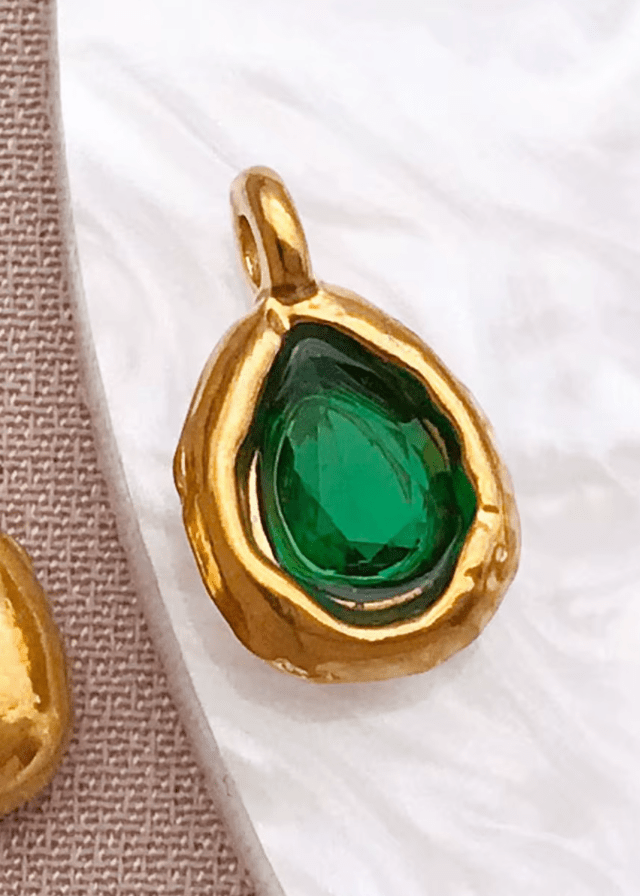 Organic Birthstone - Clout Vienna