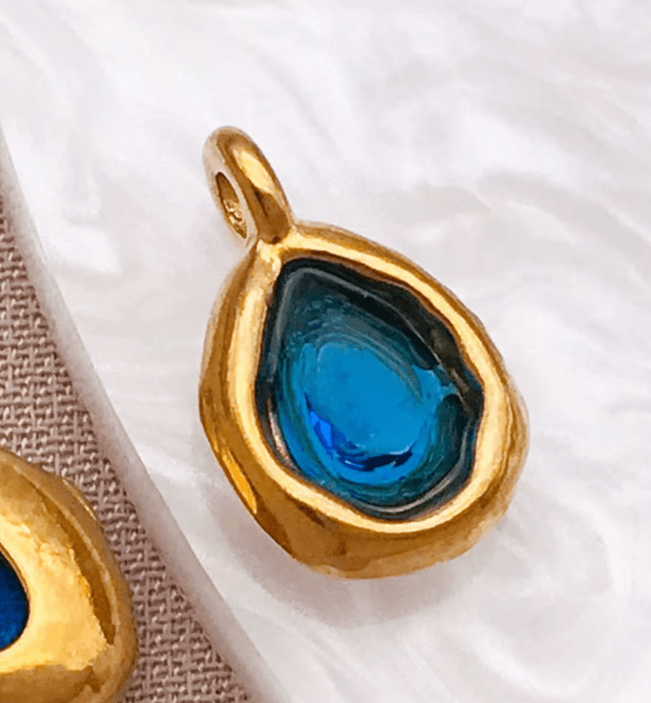 Organic Birthstone - Clout Vienna