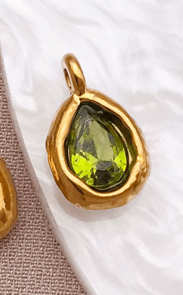 Organic Birthstone - Clout Vienna