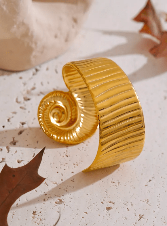 Aurea Spiral - Clout Vienna