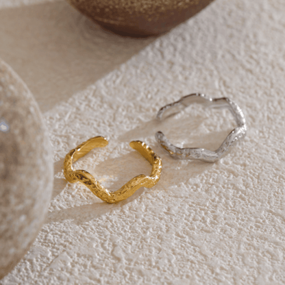 Golden Wave Ring - Clout Vienna