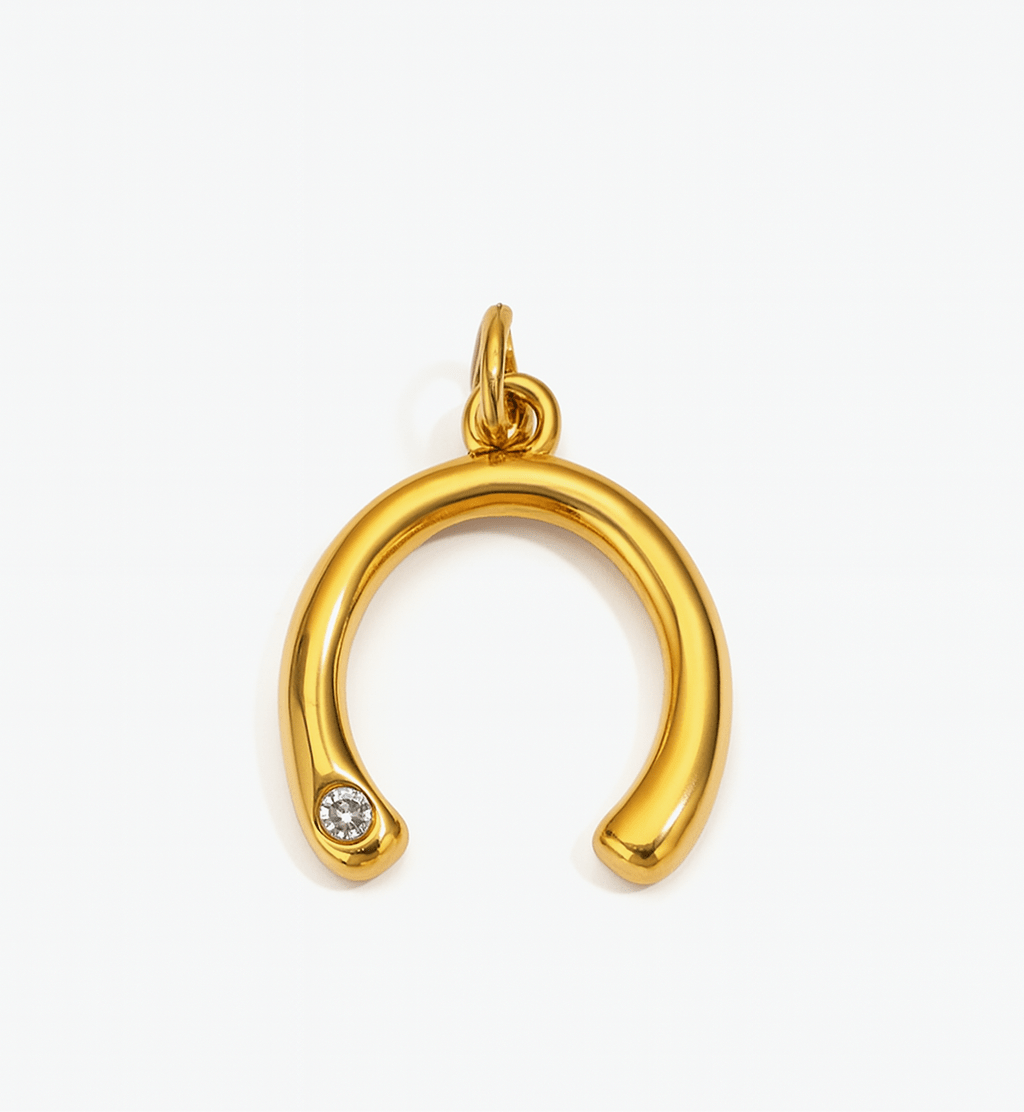 Luck Charm - Clout Vienna