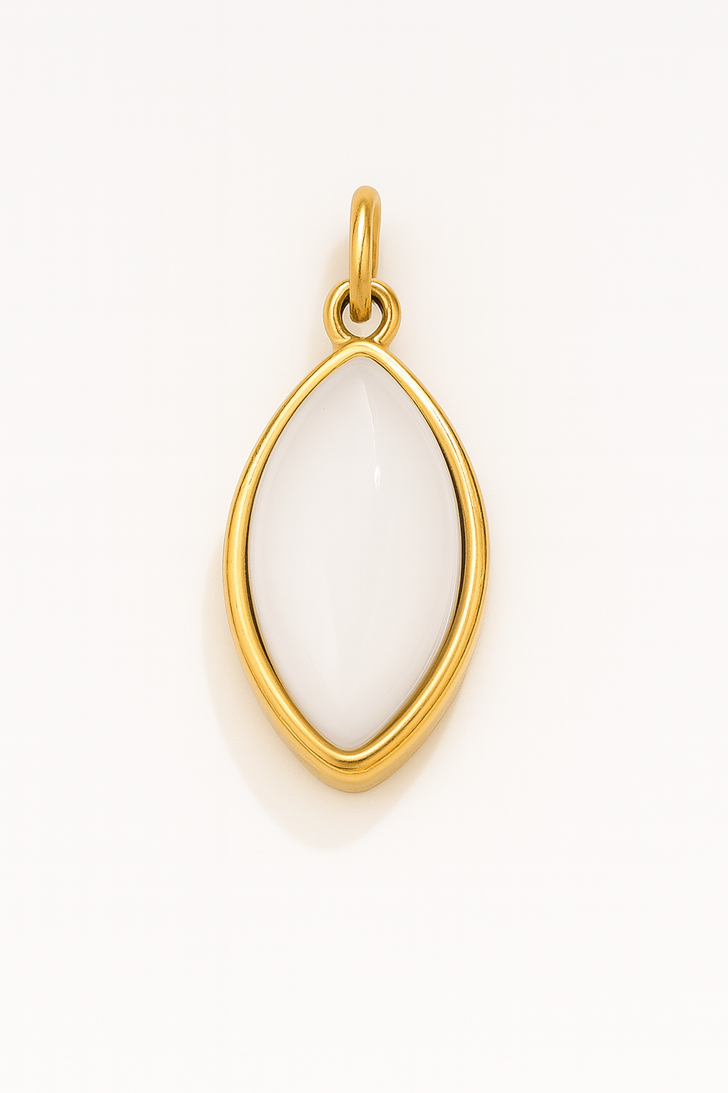 Marquise weißer Jade Charm - Clout Vienna