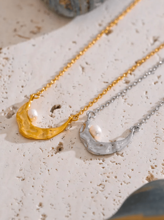 Mira Pearl - Clout Vienna