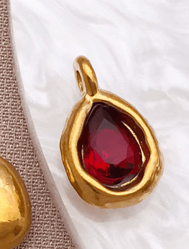 Organic Birthstone - Clout Vienna