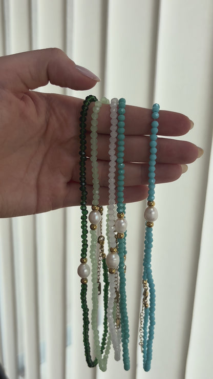 Perlen choker dark green